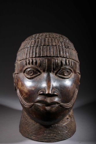 Tête en bronze du royaume d'Ifé 