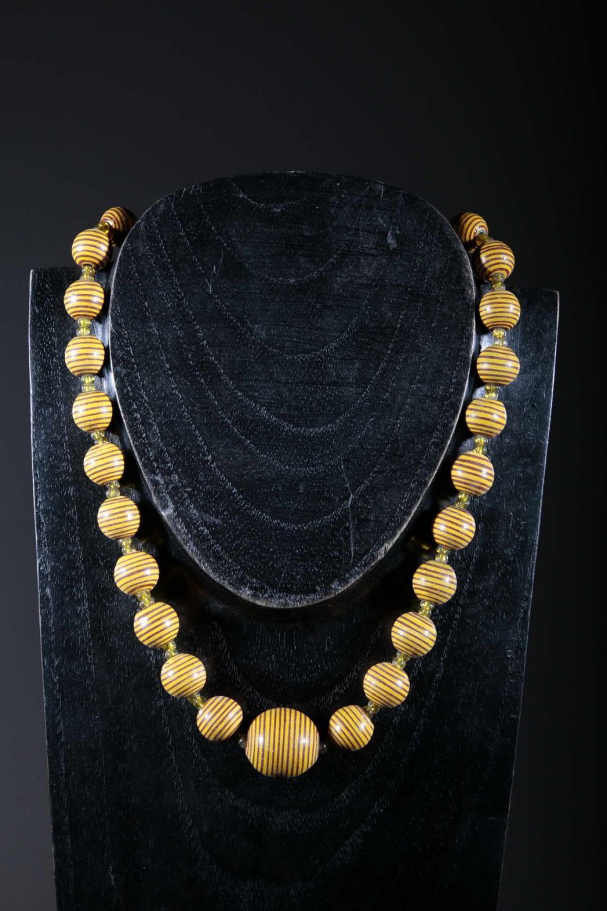Collier ethnique perles en terre cuite de kapélé 