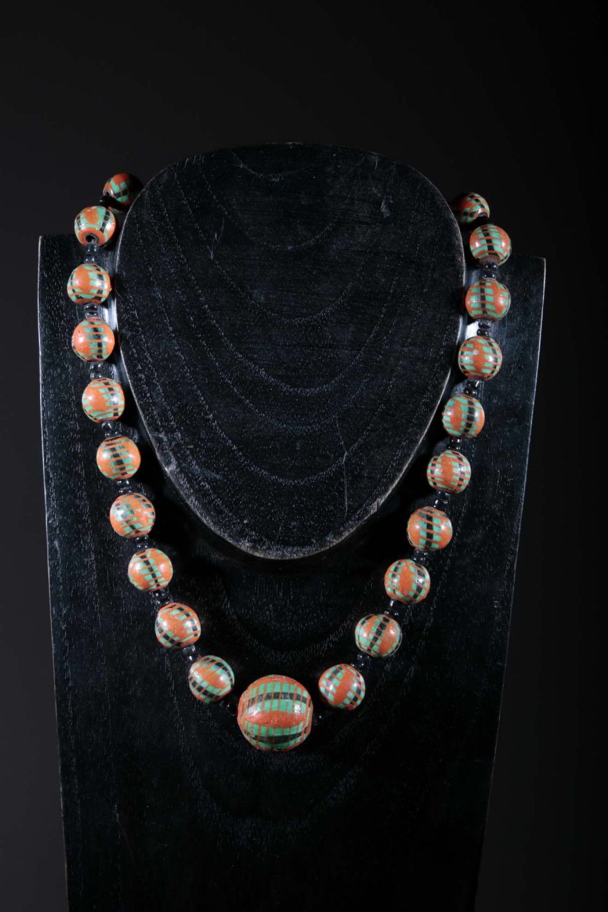 Collier ethnique perles en terre cuite de kapélé 