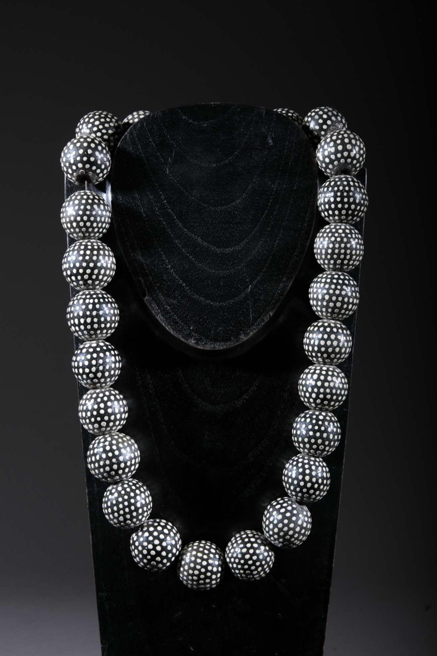 Collier ethnique perles en terre cuite de kapélé 
